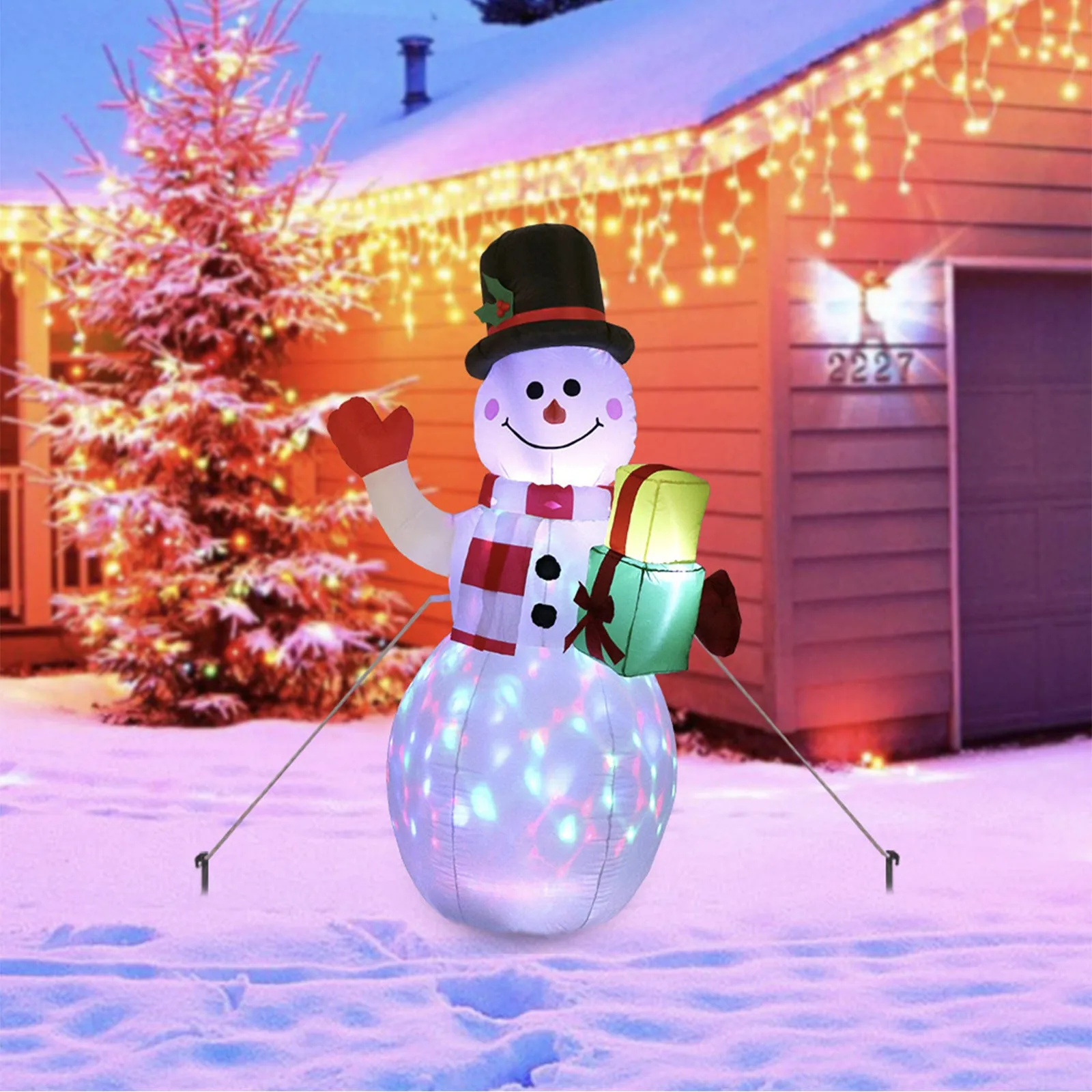 Decorazioni Natalizie per Giardino: Pupazzi Gonfiabili di Babbo Natale e Pupazzo di Neve con Luci LED