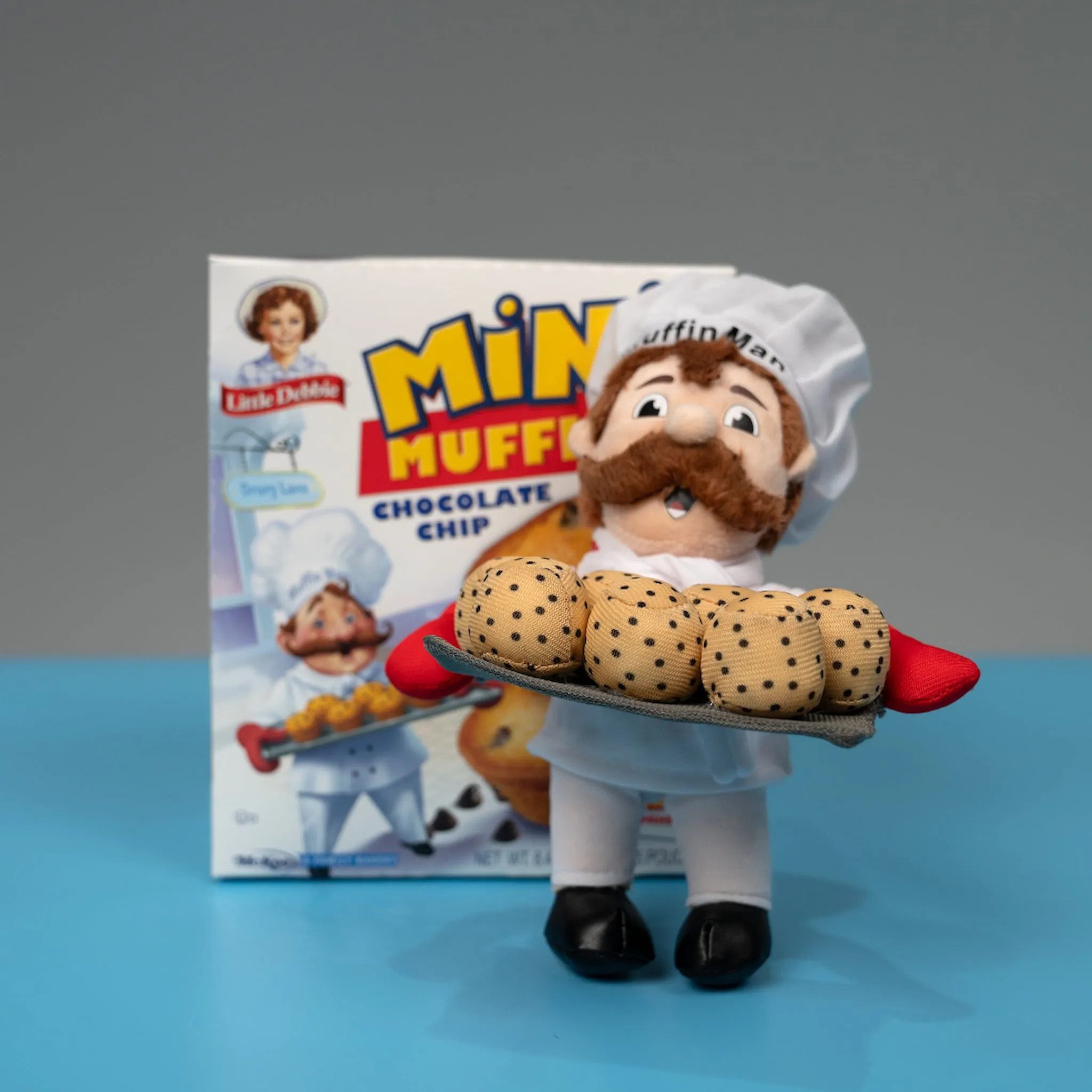 Sure, heres an optimized title with modifiers for an e-commerce product:

Adorable Muffin Man Plush Toy - Soft, Cuddly, and Perfect for Kids Playtime & Collectors

This title includes modifiers to highlight key features of the product, making it more appealing to potential buyers.