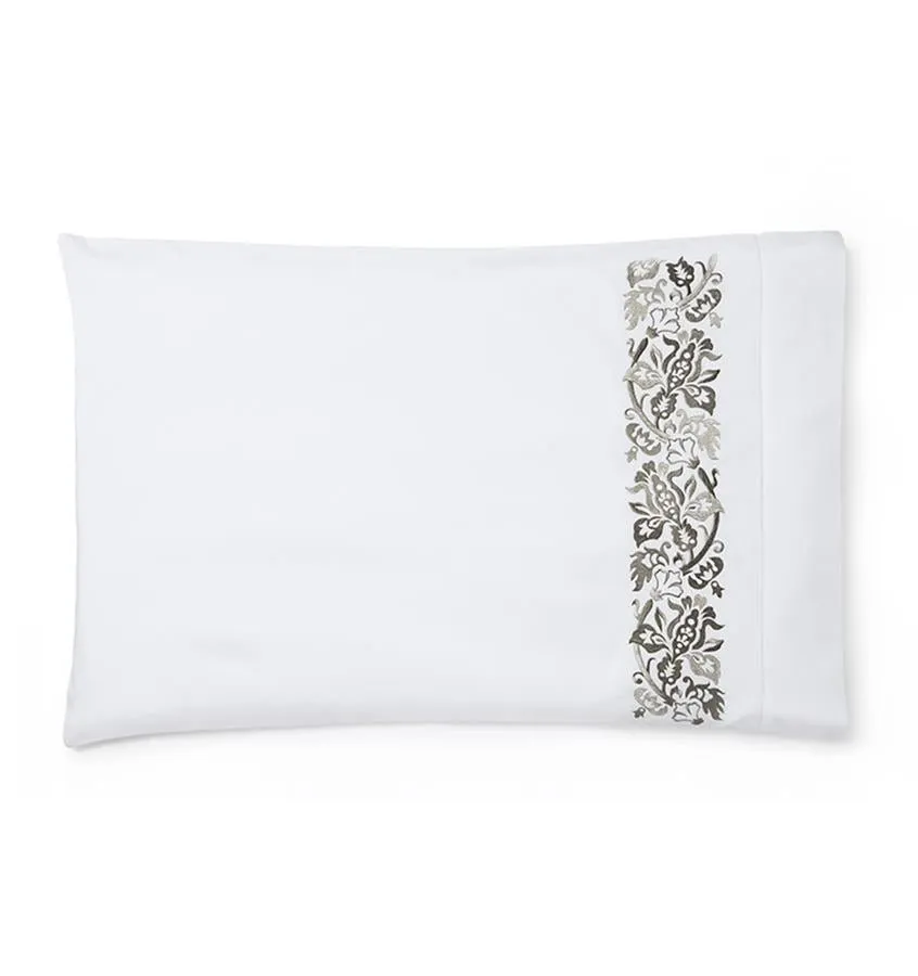 Saxon Bedding by Sferra