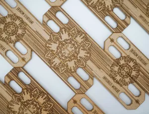 Silk scarf accessory - The wood handle ( 木製絲巾配件 )